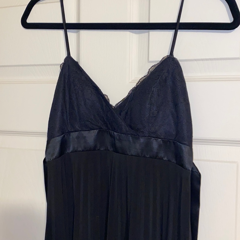 B. Darlin Juniors Dress